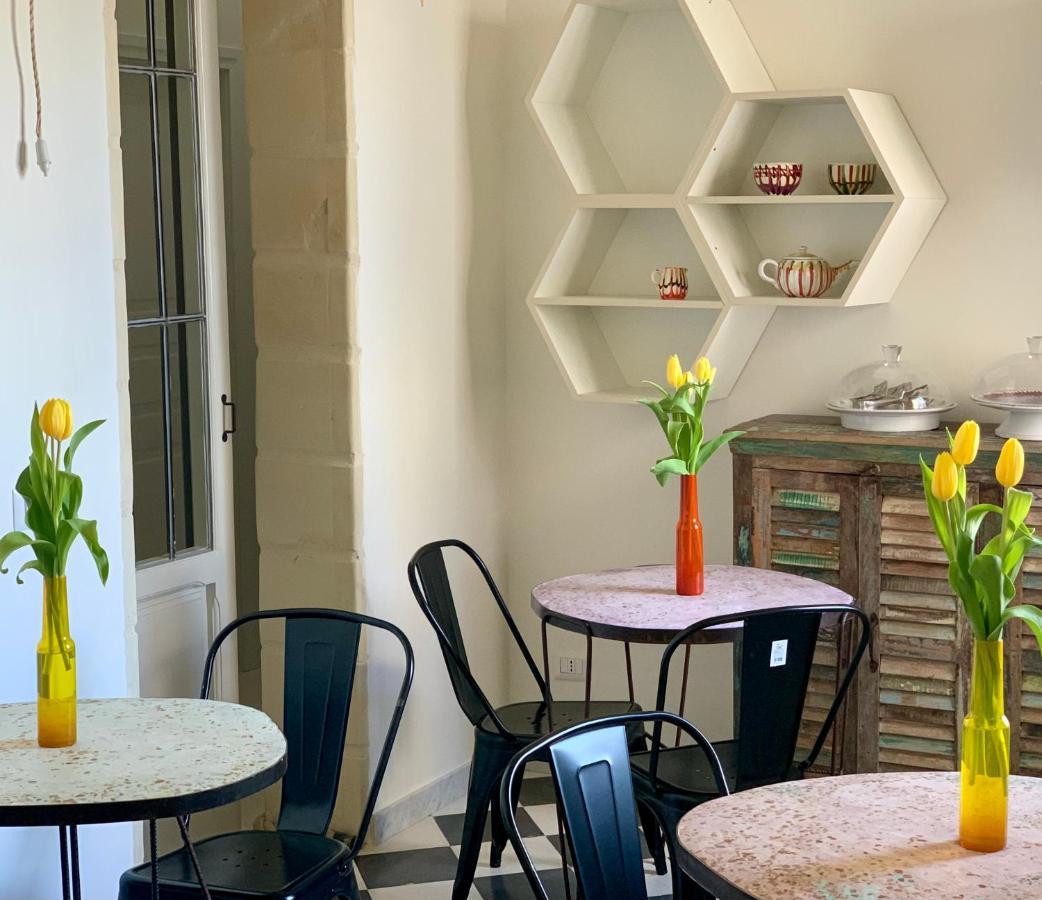 Habitare Lecce & Salento Bed & Breakfast Ngoại thất bức ảnh