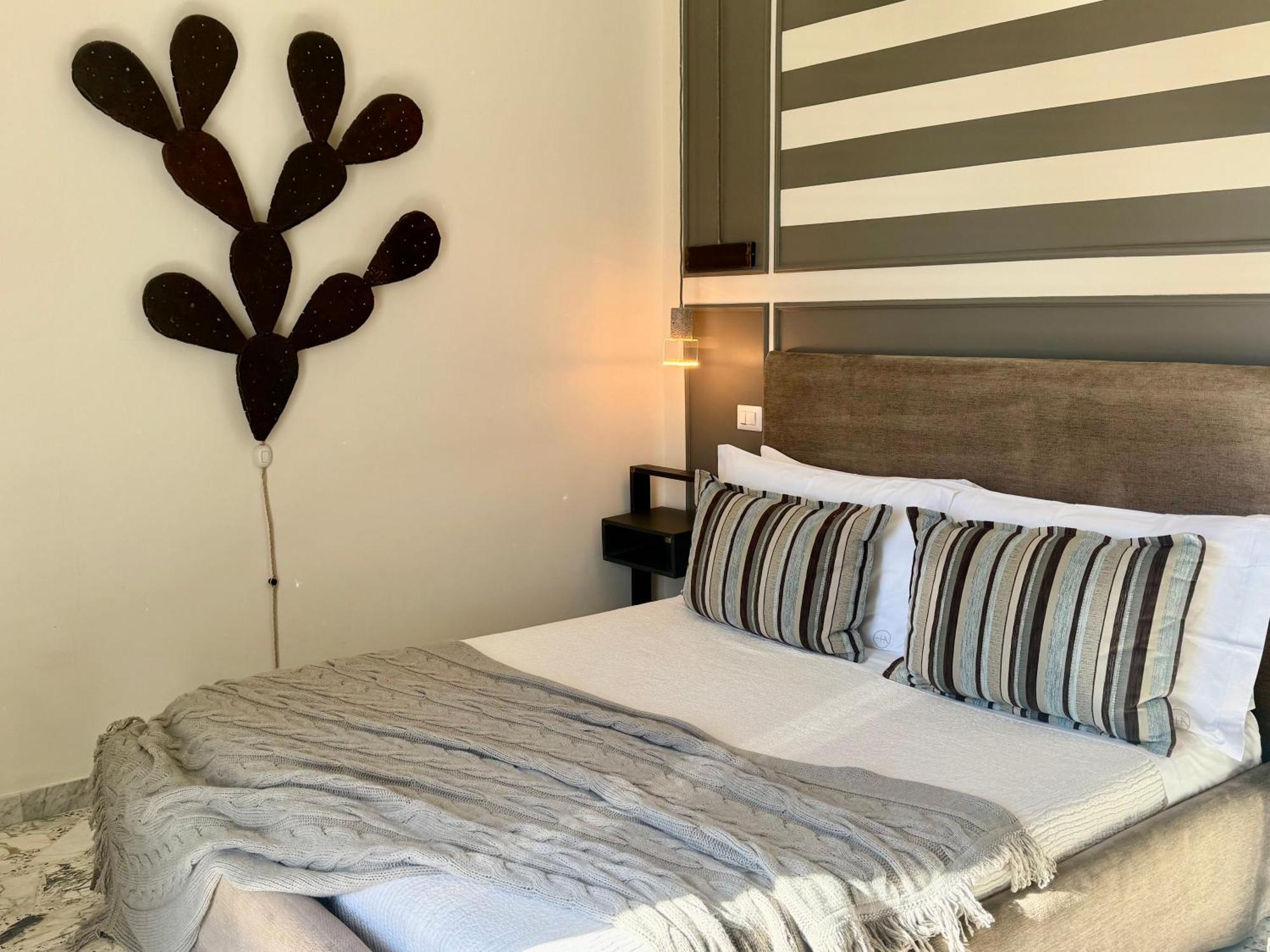 Habitare Lecce & Salento Bed & Breakfast Ngoại thất bức ảnh
