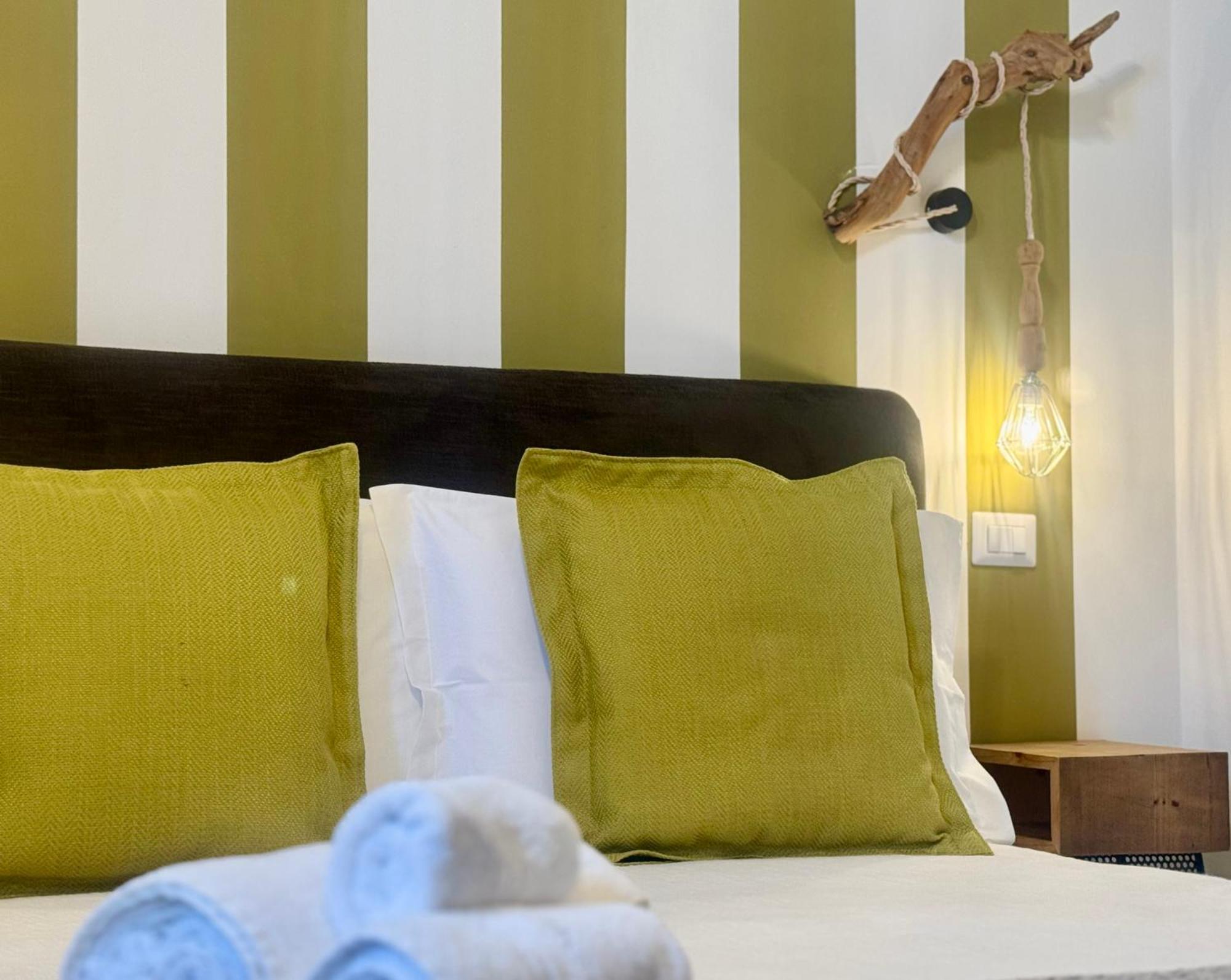 Habitare Lecce & Salento Bed & Breakfast Ngoại thất bức ảnh